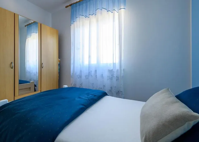 Dobrani Cr Hébergement de vacances *