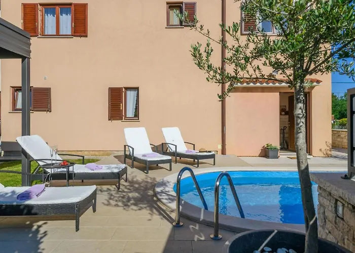 Hébergement de vacances Dobrani Cr Rebici