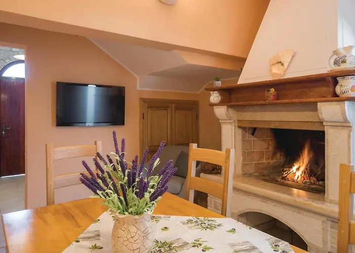 Dobrani Cr Hébergement de vacances